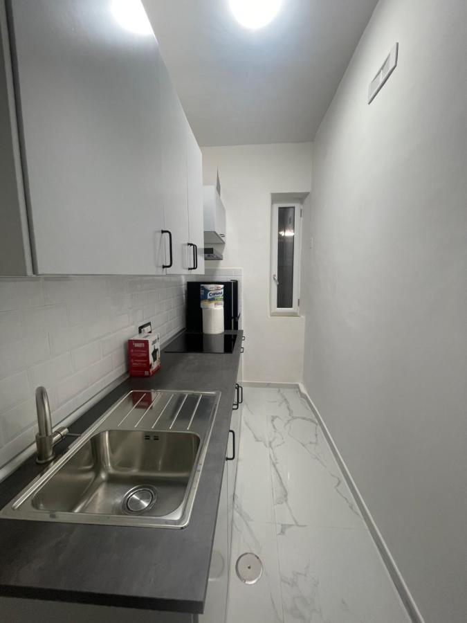 Cesi 13 Apartment Napoli Ngoại thất bức ảnh